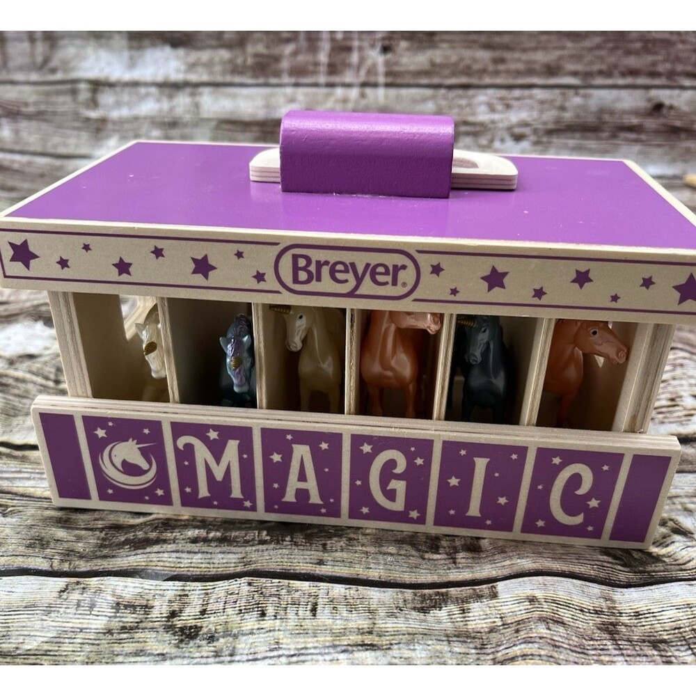 Breyer Unicorn Magic Wooden Carry Stable Playset with 6 Unicorns